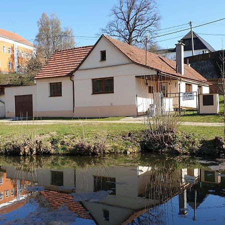Chaloupka U Vejvodu Villa Skripov ภายนอก รูปภาพ