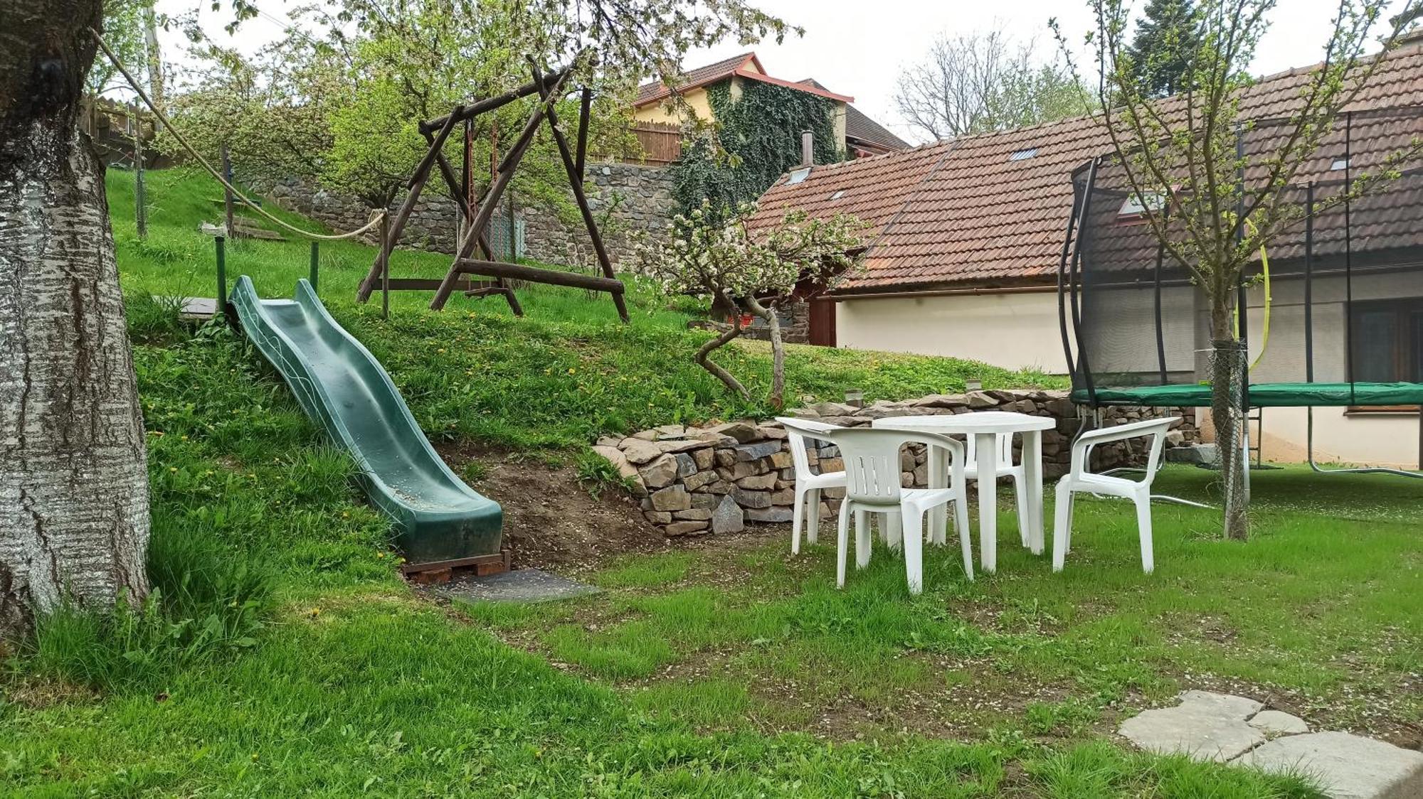 Chaloupka U Vejvodu Villa Skripov ภายนอก รูปภาพ